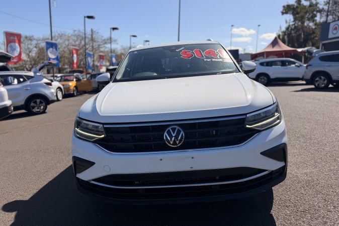 2022 VOLKSWAGEN TIGUAN