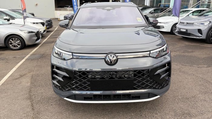 2026 Volkswagen Tayron 200TSI eHybrid R-Line