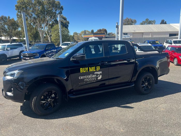 2026 Isuzu D-MAX X-RIDER