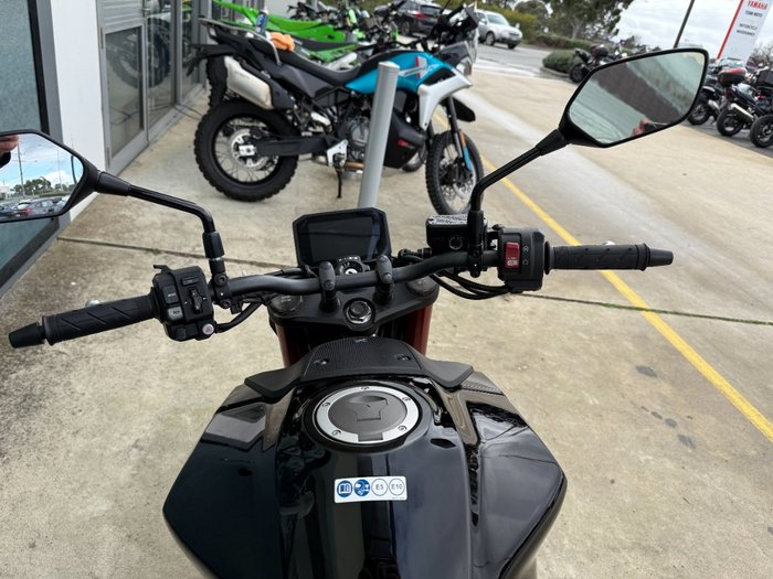 2024 Honda CB750 (HORNET) Black