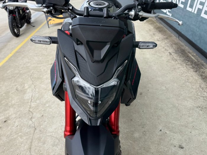 2024 Honda CB750 (HORNET) Black