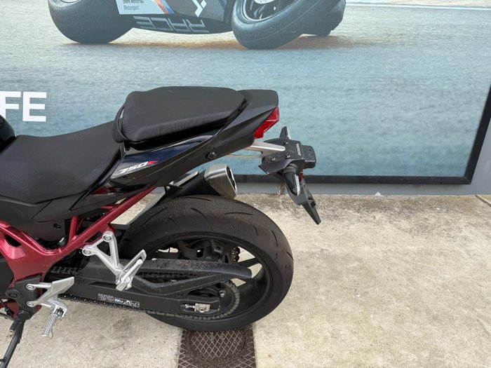 2024 Honda CB750 (HORNET) Black
