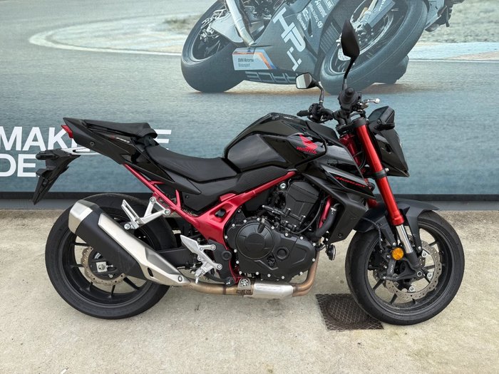 2024 Honda CB750 (HORNET)