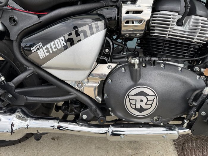 2024 ROYAL ENFIELD (SEE ALSO ENFIEL SUPER METEOR 650 GREY