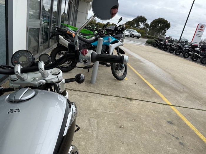 2024 ROYAL ENFIELD (SEE ALSO ENFIEL SUPER METEOR 650 GREY