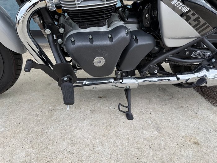 2024 ROYAL ENFIELD (SEE ALSO ENFIEL SUPER METEOR 650 GREY