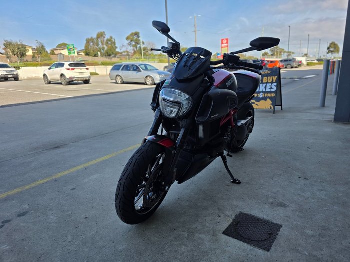2015 DUCATI