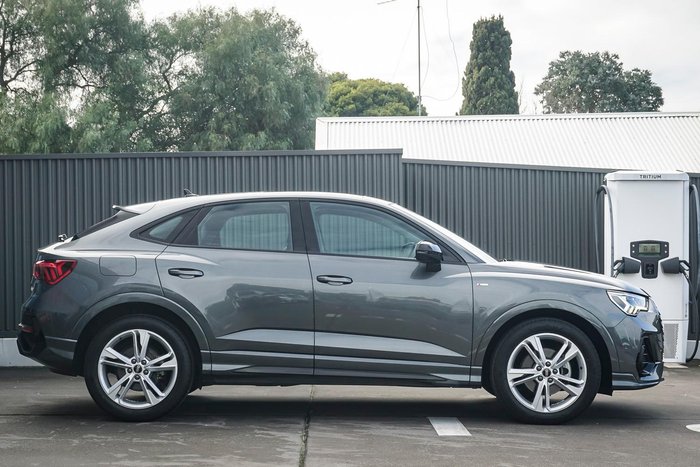 2022 Audi Q3 35 TFSI S line