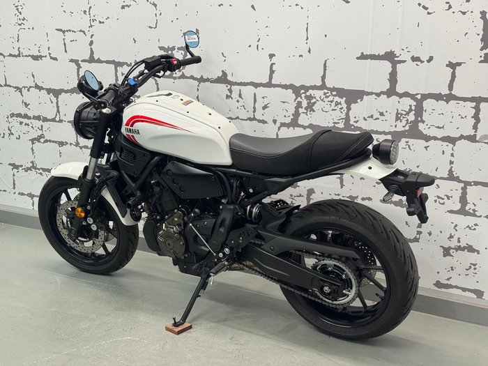 2024 Yamaha XSR700 (MTM660LA) XSR White
