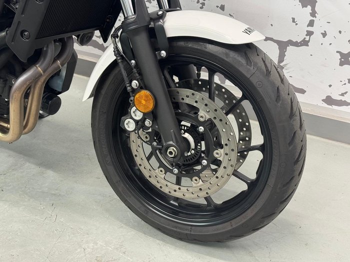 2024 Yamaha XSR700 (MTM660LA) XSR White