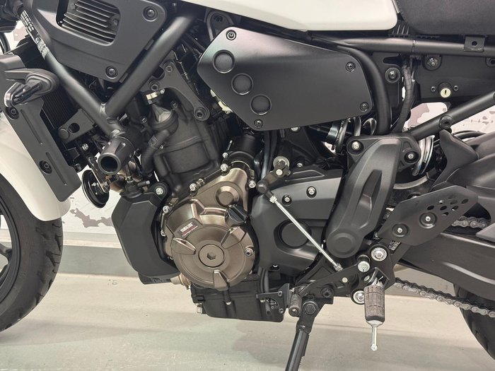 2024 Yamaha XSR700 (MTM660LA) XSR White
