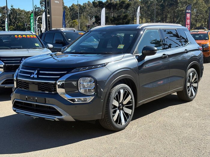 2026 Mitsubishi Outlander Exceed