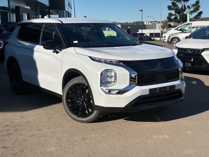 2026 Mitsubishi Outlander Black Edition