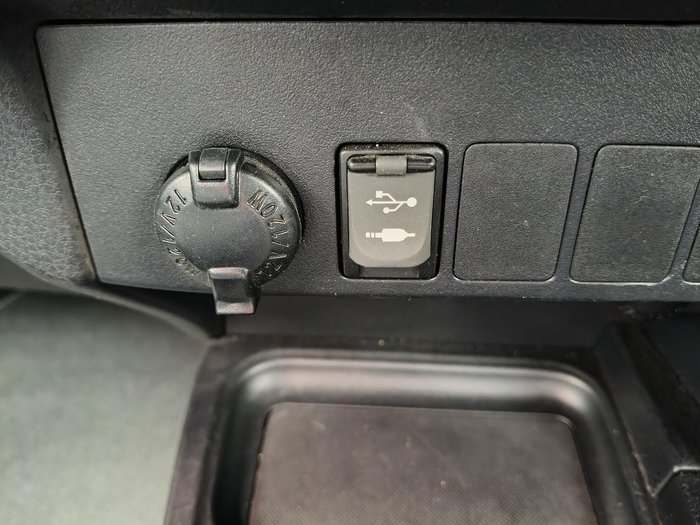 2018 Toyota RAV4 GX ZSA42R Silver Sky