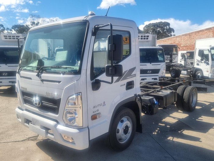 2025 Hyundai Mighty EX4/6