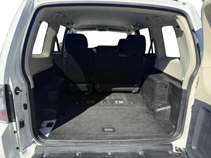 2015 Mitsubishi Pajero GLX