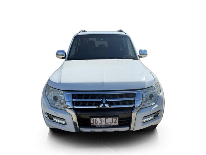 2015 Mitsubishi Pajero GLX