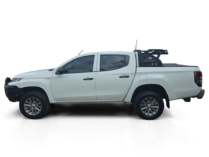2020 Mitsubishi Triton GLX