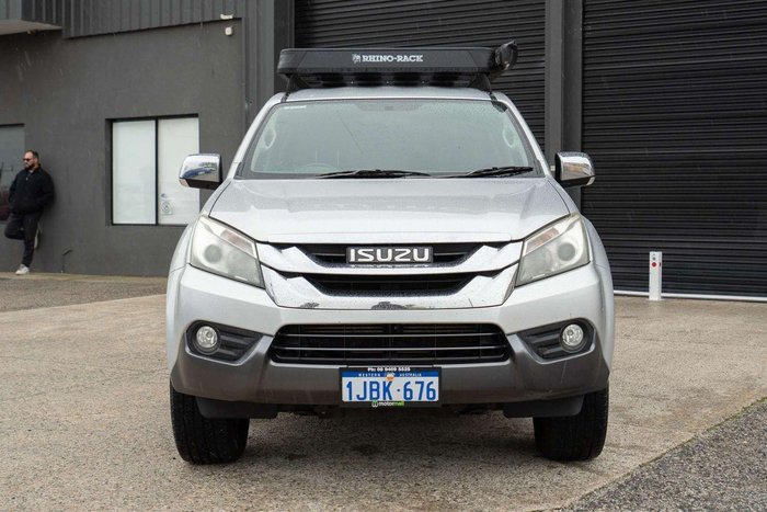 2015 Isuzu MU-X
