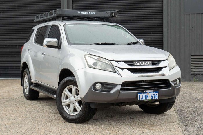 2015 Isuzu MU-X