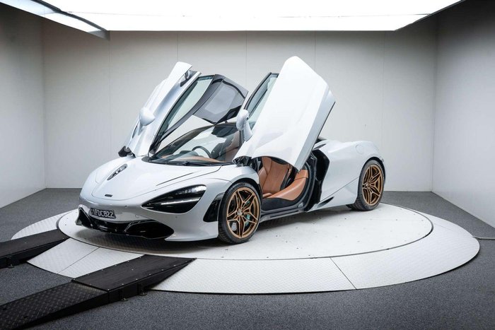 2017 McLaren 720S