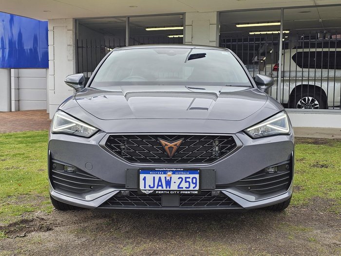 2024 CUPRA Leon V Tribe Edition