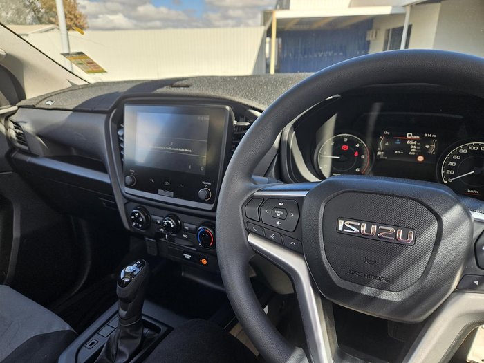 2026 Isuzu D-MAX SX High Ride