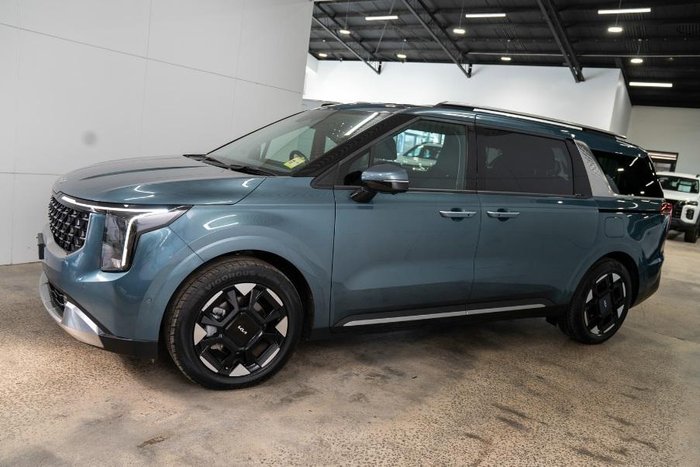 2024 Kia Carnival GT-Line Lite