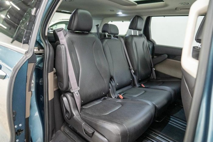2024 Kia Carnival GT-Line Lite