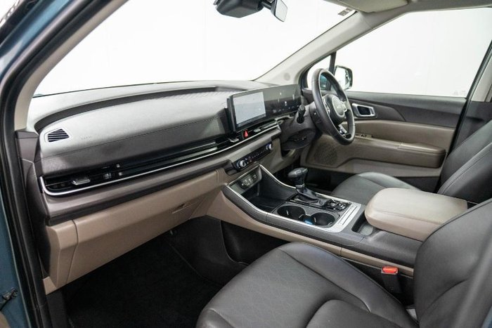 2024 Kia Carnival GT-Line Lite