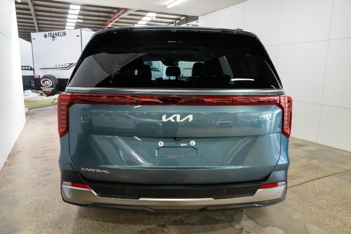 2024 Kia Carnival GT-Line Lite