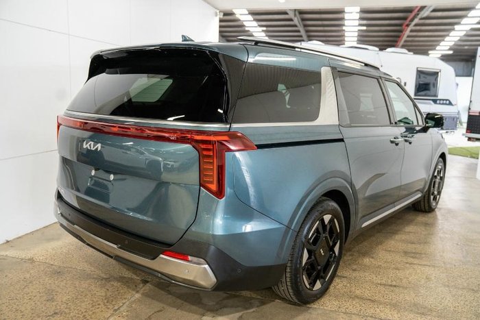 2024 Kia Carnival GT-Line Lite