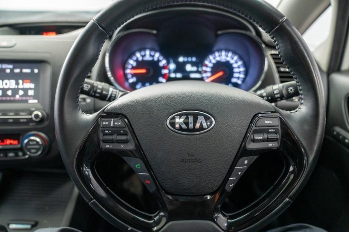 2016 Kia Cerato SLi