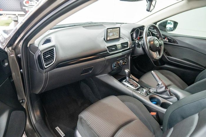 2015 Mazda 3 Maxx