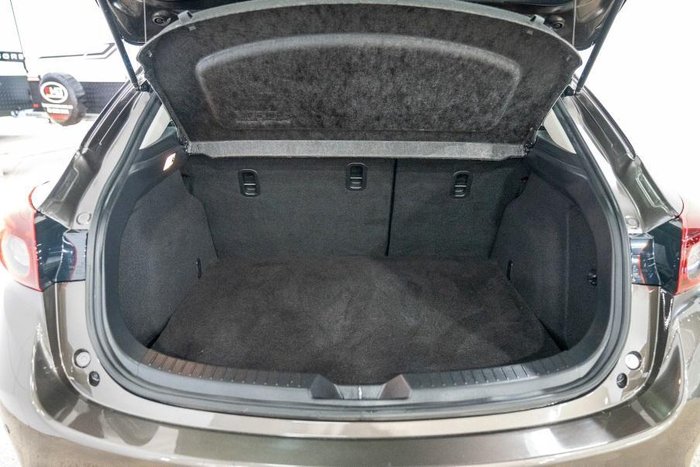 2015 Mazda 3 Maxx
