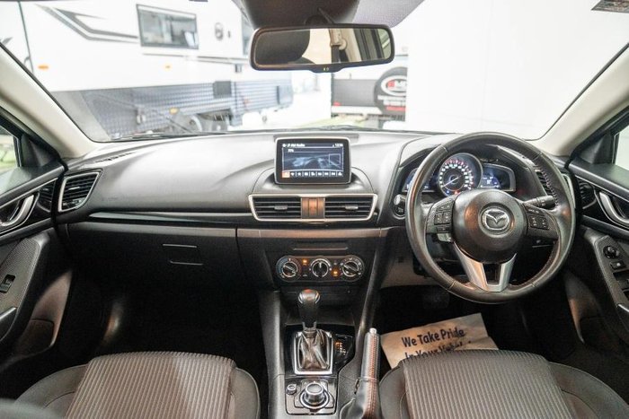 2015 Mazda 3 Maxx