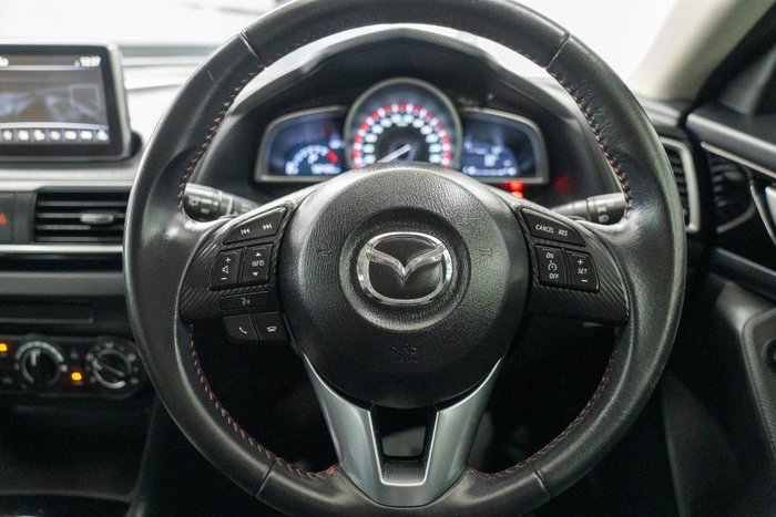 2015 Mazda 3 Maxx