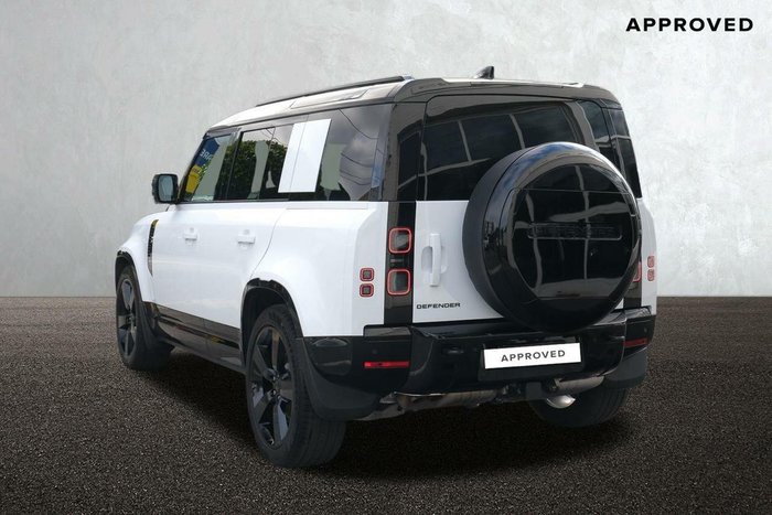 2026 Land Rover Defender 110 D350 X-Dynamic HSE