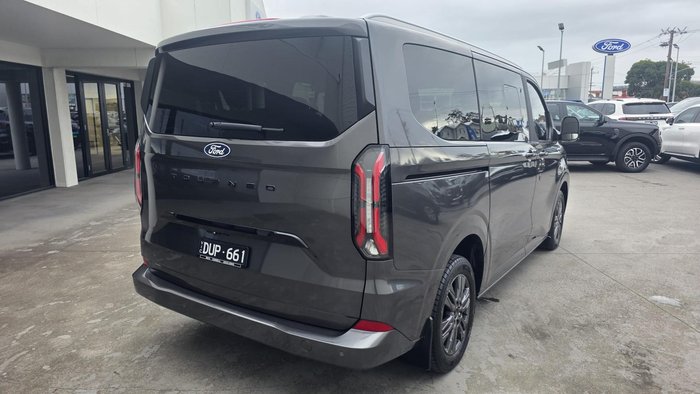 2025 Ford Tourneo Titanium X