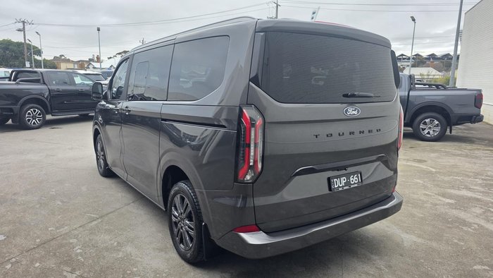 2025 Ford Tourneo Titanium X
