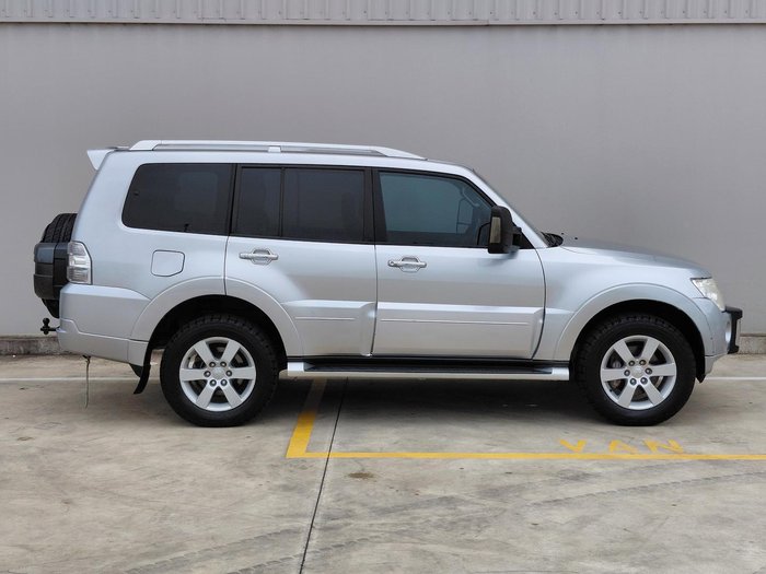 2011 Mitsubishi Pajero GLX