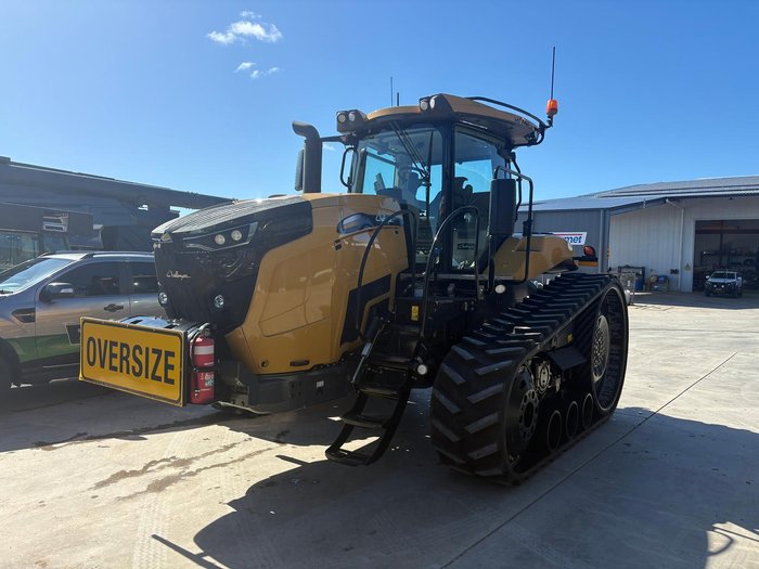 2019 Challenger Mt740