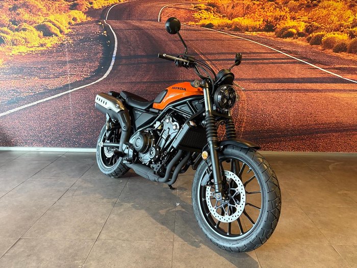 2025 Honda CB650R E-Clutch CB Red