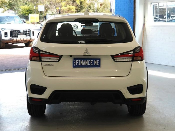 2022 Mitsubishi ASX ES