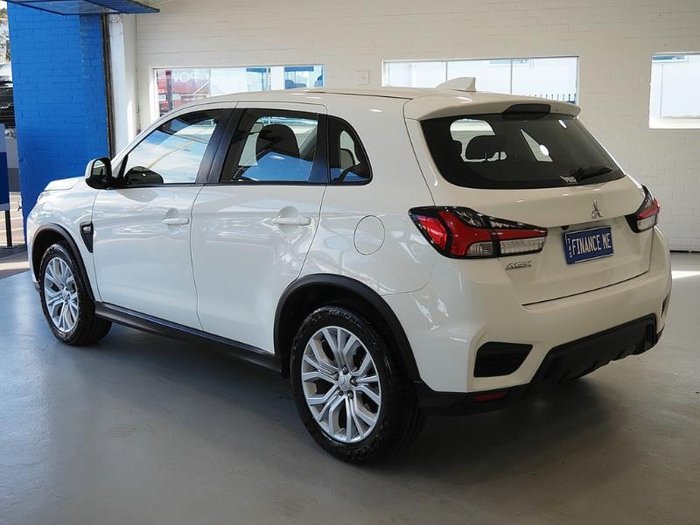 2022 Mitsubishi ASX ES