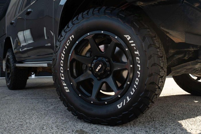 2016 Toyota Landcruiser