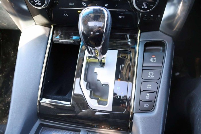 2022 Toyota Alphard G F Package