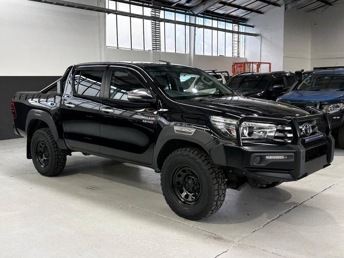 2015 Toyota Hilux SR5