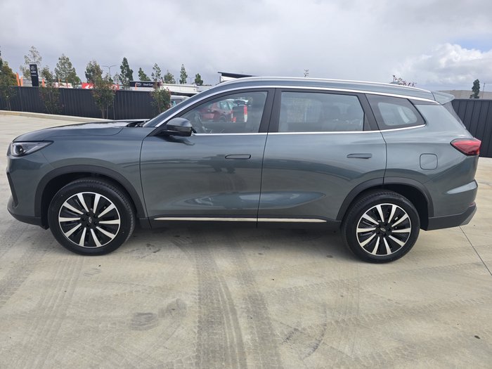 2026 Chery Tiggo 8 Super Hybrid Urban