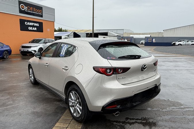 2024 MAZDA MAZDA3 G20 PURE
